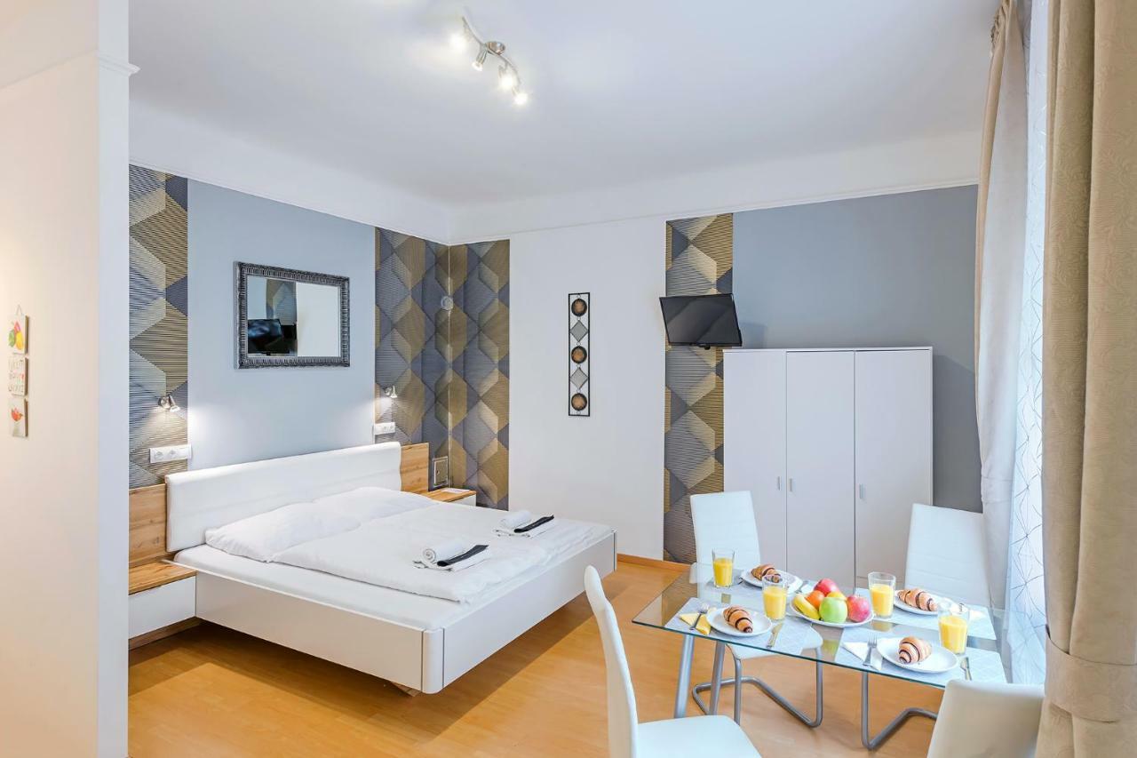 Parking, Ac, Wifi 2 Room Apartment In The Center Budapesta Exterior foto