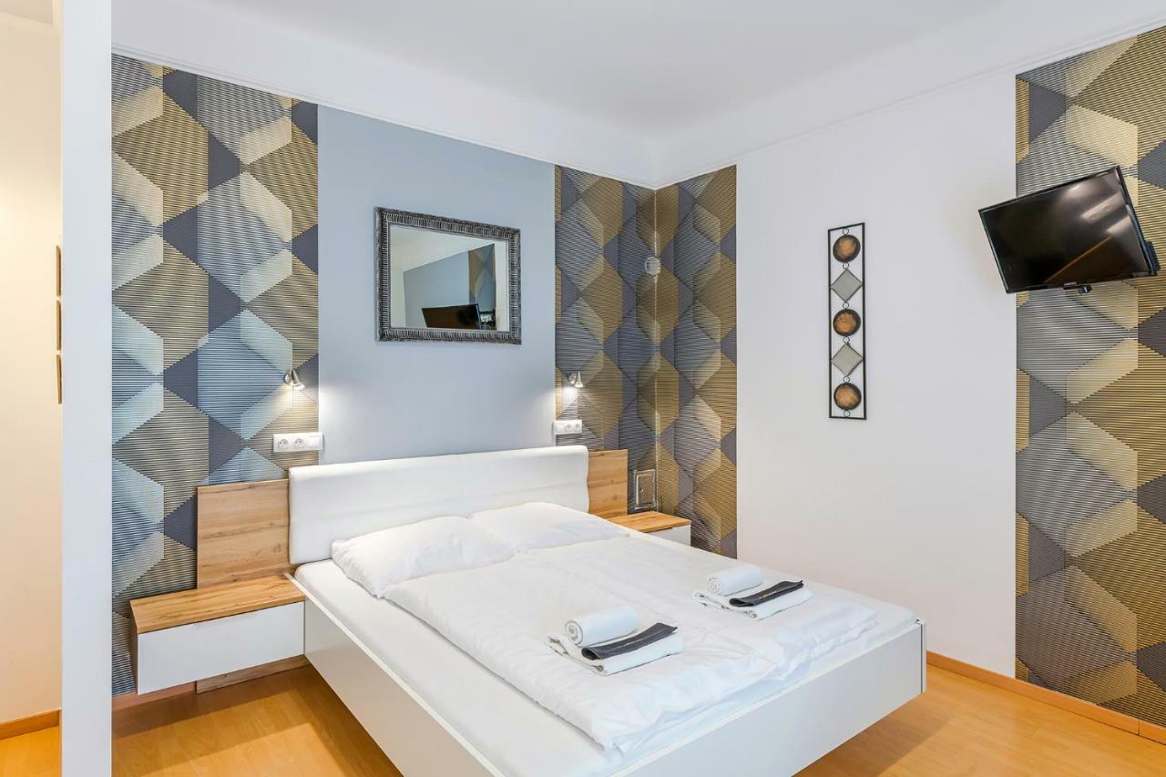 Parking, Ac, Wifi 2 Room Apartment In The Center Budapesta Exterior foto
