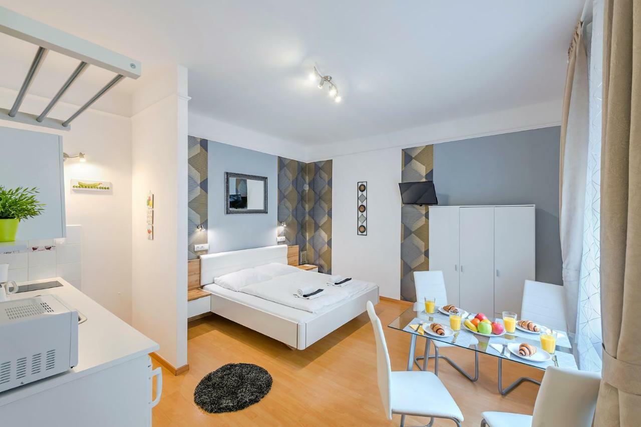 Parking, Ac, Wifi 2 Room Apartment In The Center Budapesta Exterior foto
